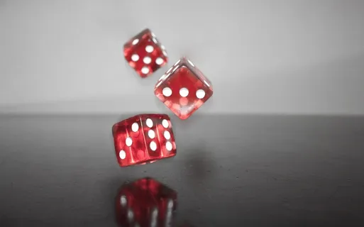 多维数据集，红色，秋天，随机，幸运数字，播放，幸运骰子