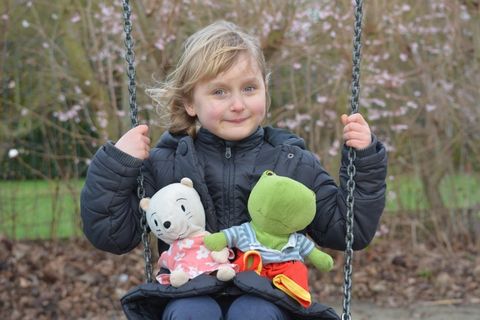 儿童，女孩，人，毛绒动物