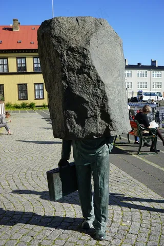 雕塑，无头，石头，雷克雅未克，艺术品，冰岛