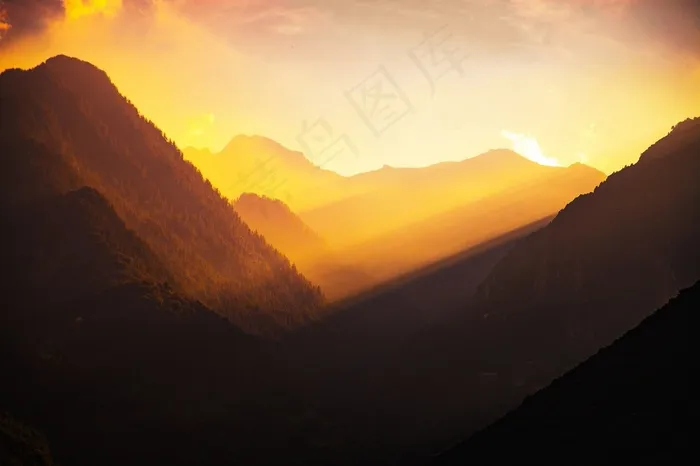 山，山谷，景观，景区，全景图，阴霾