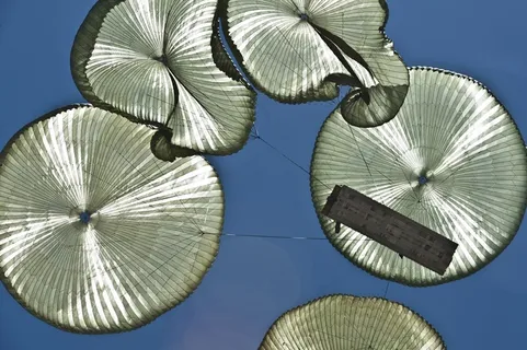 降落伞，天空，云，跳伞者，滑翔