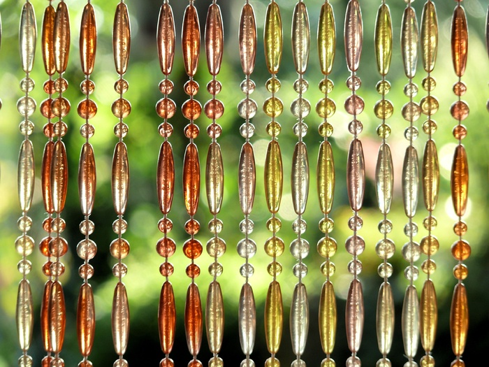 串珠的窗帘，蝇网，橙色