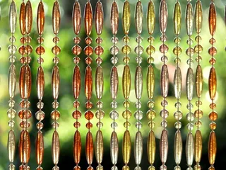 串珠的窗帘，蝇网，橙色