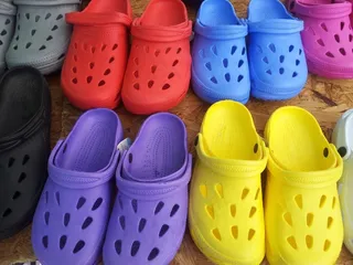 鞋子，Gummischuhe，花园鞋，木C，多彩