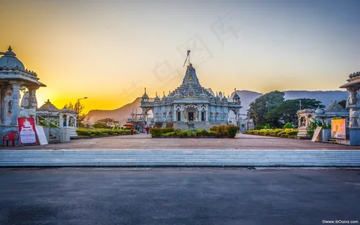 玛纳斯·曼迪尔（Manas Mandir），圣殿，Ja那教，印度，沙哈普尔，阿维纳什