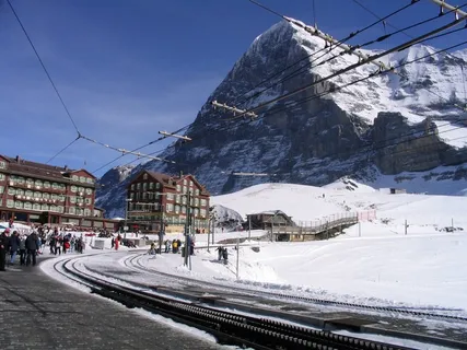 克莱因·谢德格(Kleine Scheidegg),艾格峰(Eiger),北脸(Northface),山 克莱因·谢德格(Kleine Scheidegg),艾格峰(Eiger),北脸(Northface),山