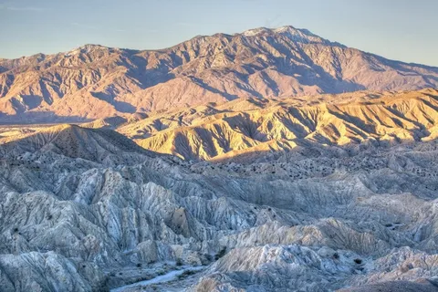 山,景观,风景名胜,高峰,阳光,阴影 山,景观,风景名胜,高峰,阳光,阴影