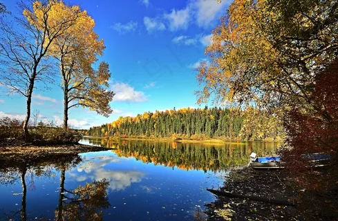 秋天,湖,景观,树木,颜色,天空,几点思考 秋天,湖,景观,树木,颜色,天空,几点思考