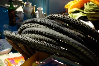 跳蚤市场，轮胎，自行车，车轮