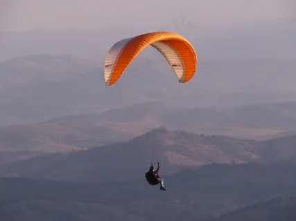 飞机,滑翔伞,滑翔基地,滑翔,救生伞,滑翔伞翻山越岭