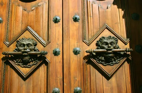 厄瓜多尔基多，历史中心，门