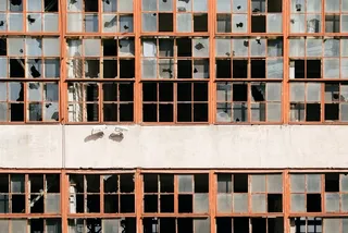 窗,书柜门,展示架,门,博古柜,旧工厂破窗户