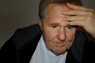 男人，脸，黑色，白色，眼睛，鼻子，手，基于