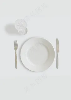 盘子，白色，盘子，高脚杯，空盘子，玻璃