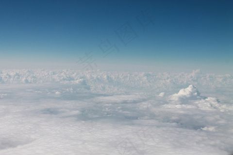 云层之上，天空，白色，飞机，蓝色