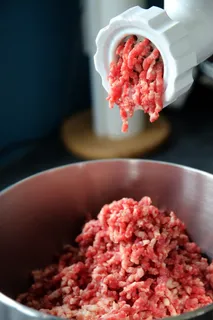 绞肉机,肉末,牛肉末,碗,自己动手 绞肉机,肉末,牛肉末,碗,自己动手