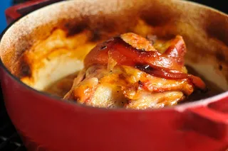 指节，铸铁锅，炉，烘烤