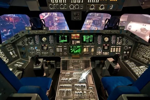 飞机驾驶舱,飞机,驾驶舱,飞机仪表,电脑主板,穿梭驾驶舱