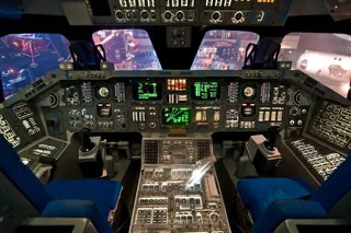 飞机驾驶舱,飞机,驾驶舱,飞机仪表,电脑主板,穿梭驾驶舱