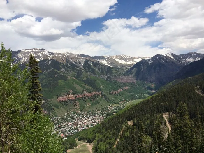 山，山谷，天空，云，树木，自然