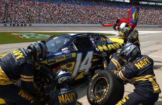 维修人员，纳斯卡，轮胎，汽油，赛车，汽车