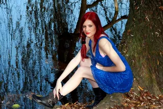 女孩，秋，森林，湖泊，红头发，美