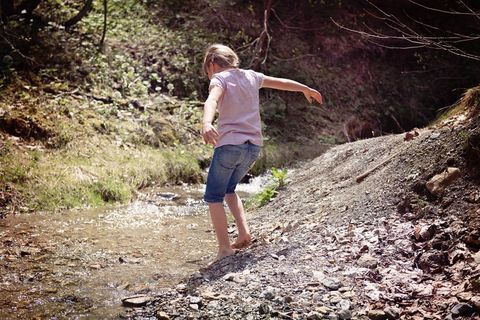 人的，儿童，女孩，赤脚，巴赫，水，水域