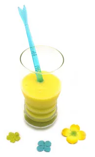 水果,冰沙,玻璃,杯子,蓝色,黄色,纸 水果,冰沙,玻璃,杯子,蓝色,黄色,纸