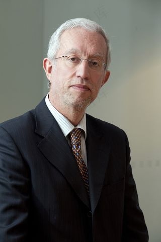 亚历杭德罗·维加拉·布兰科（Alejandro Vergara Blanco），法学家，智利，律师，人