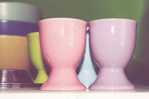 鸡蛋杯，餐具，早餐，盖子，陶瓷杯