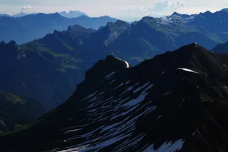 瑞士人，瑞士阿尔卑斯山，瑞士，雪朗峰，山