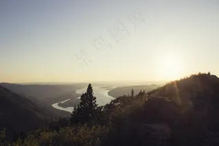 天空,树,风景,头发,山峦,树与河山风景