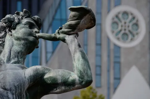 莱比锡，奥古斯都广场，雕像，喷泉，城市