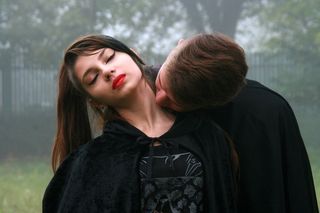 吸血鬼，咬，万圣节