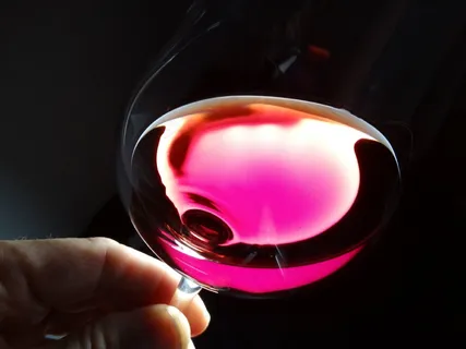 酒,酒杯,享受,红酒,红色,饮料,液体 酒,酒杯,享受,红酒,红色,饮料,液体