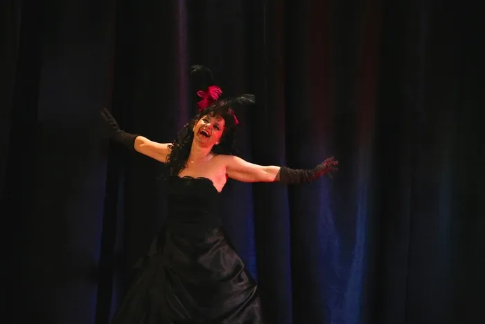 奥佩特卡，音乐，女人