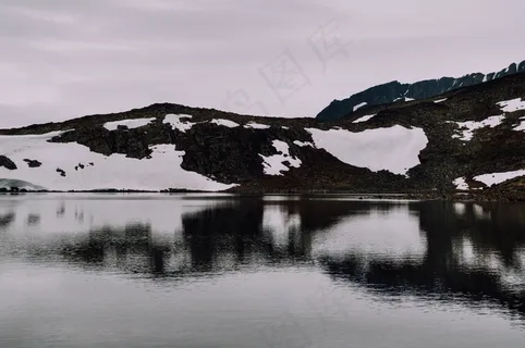 湖,海岸,海岸,丘陵,山,雪,冬季 湖,海岸,海岸,丘陵,山,雪,冬季