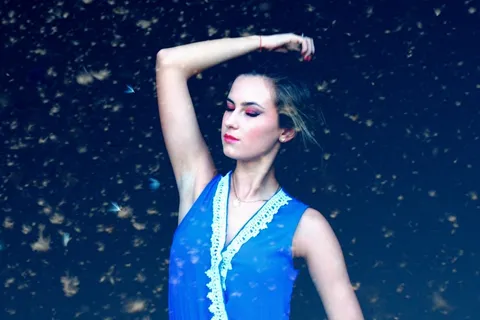 女孩，羽毛，雪花，飞行，蓝色，美