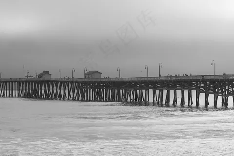 港口码头,桥梁,堤坝,海洋,贝雷桥,码头登陆阶段海黑色和白色