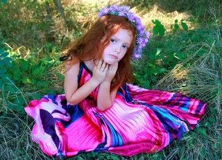 女孩，红头发，花圈，连衣裙，电影，，儿童