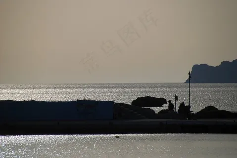 克里特岛的奥德赛–银可以变成黄金...。