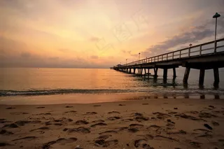 海滩，码头，日出，海洋，大海，旅行，水，夏天