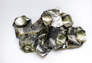 锡罐，罐头，凹陷的金属，锡，容器，银