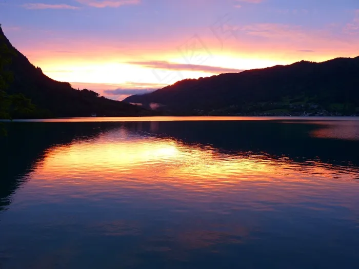 日落，Abendstimmung，湖泊，水，云，Attersee