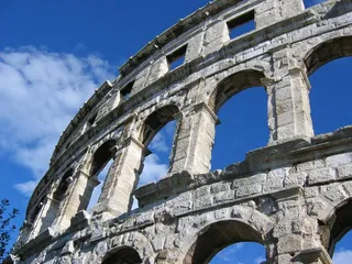 普拉，克罗地亚，露天剧场，遗产