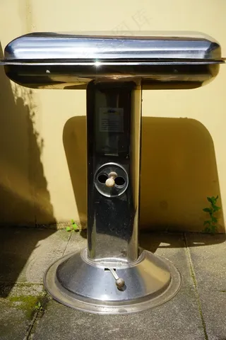 烧烤炉，站立式烧烤炉，烧烤炉，金属，薄板