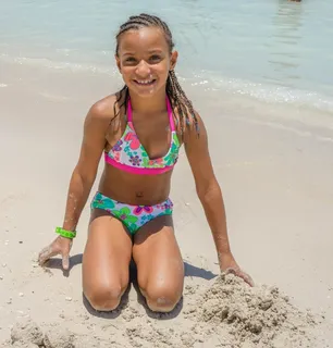 女孩，海滩，人，人，夏天，年轻，假期