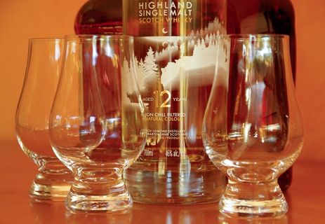 威士忌酒，苏格兰，高地，眼镜，瓶