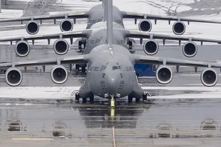 货机，飞机，排队，起飞，军事