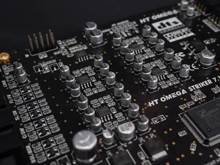 电子设备，芯片，存储器，高科技